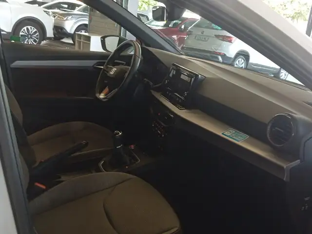 SEAT Ibiza view 15