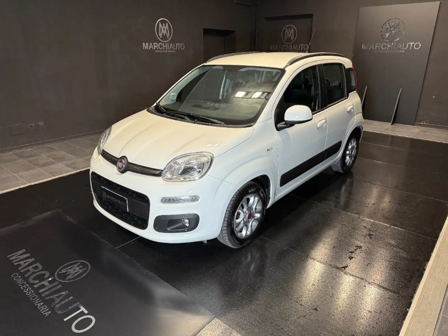 Fiat Panda 1.2 Lounge Blanco - 1