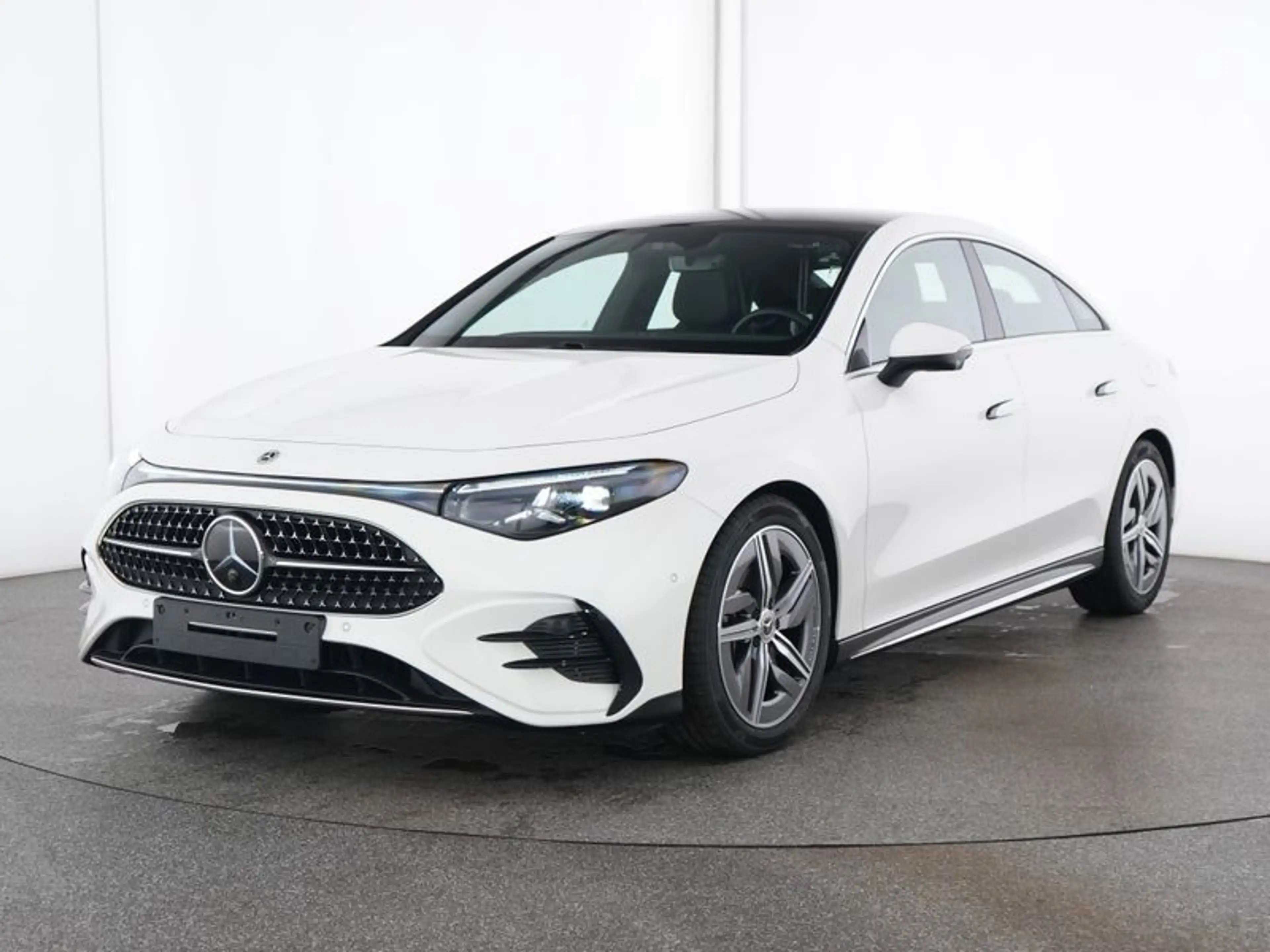 Mercedes-Benz CLA 180 AMG+TOTW+AMBIENTE+DISTRONIC+PANO+KAM+LED — photo 2