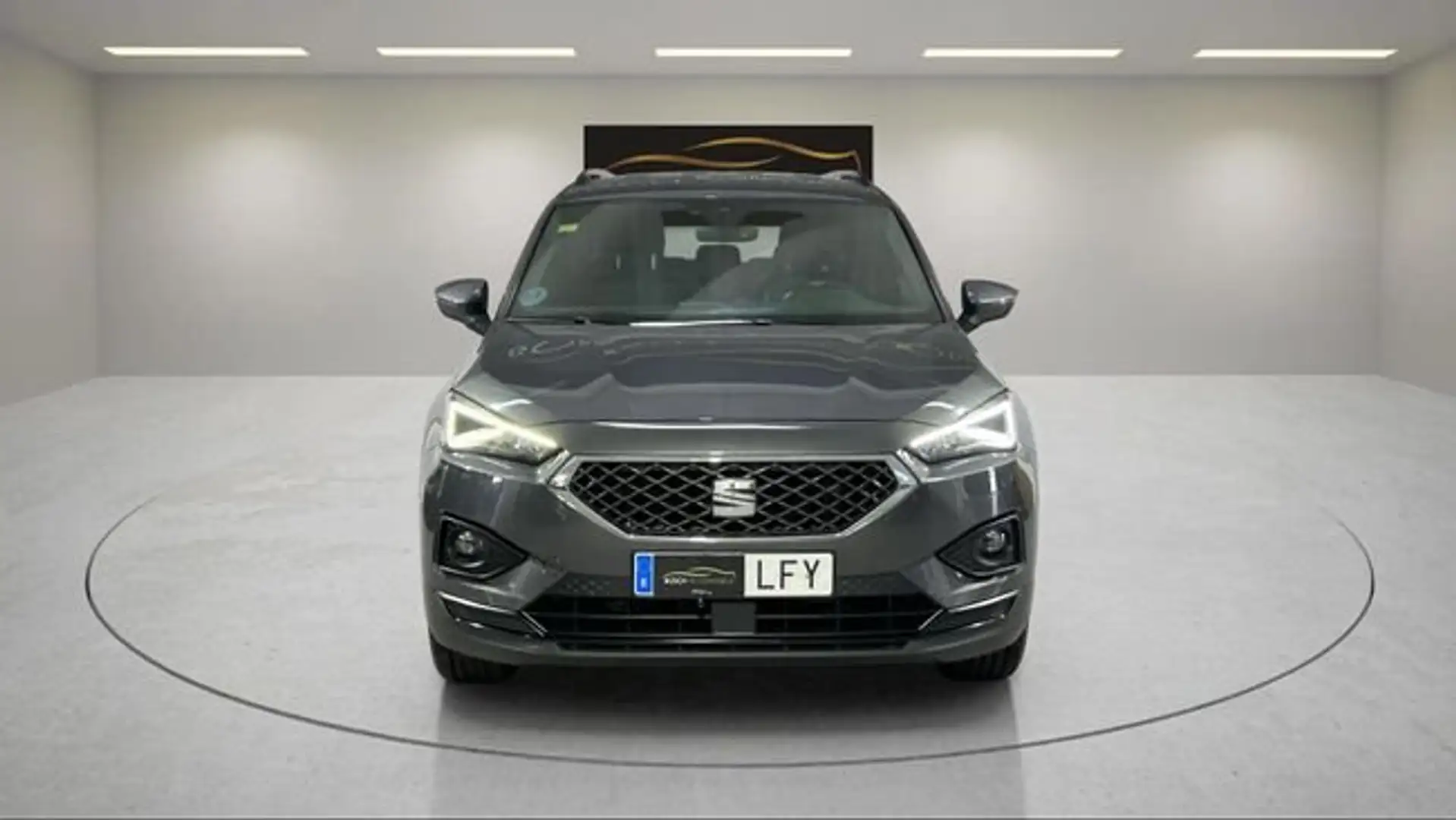 SEAT Tarraco 1.5 EcoTSI 150 cvStart&stop Style 7 Plazas Gris - 2