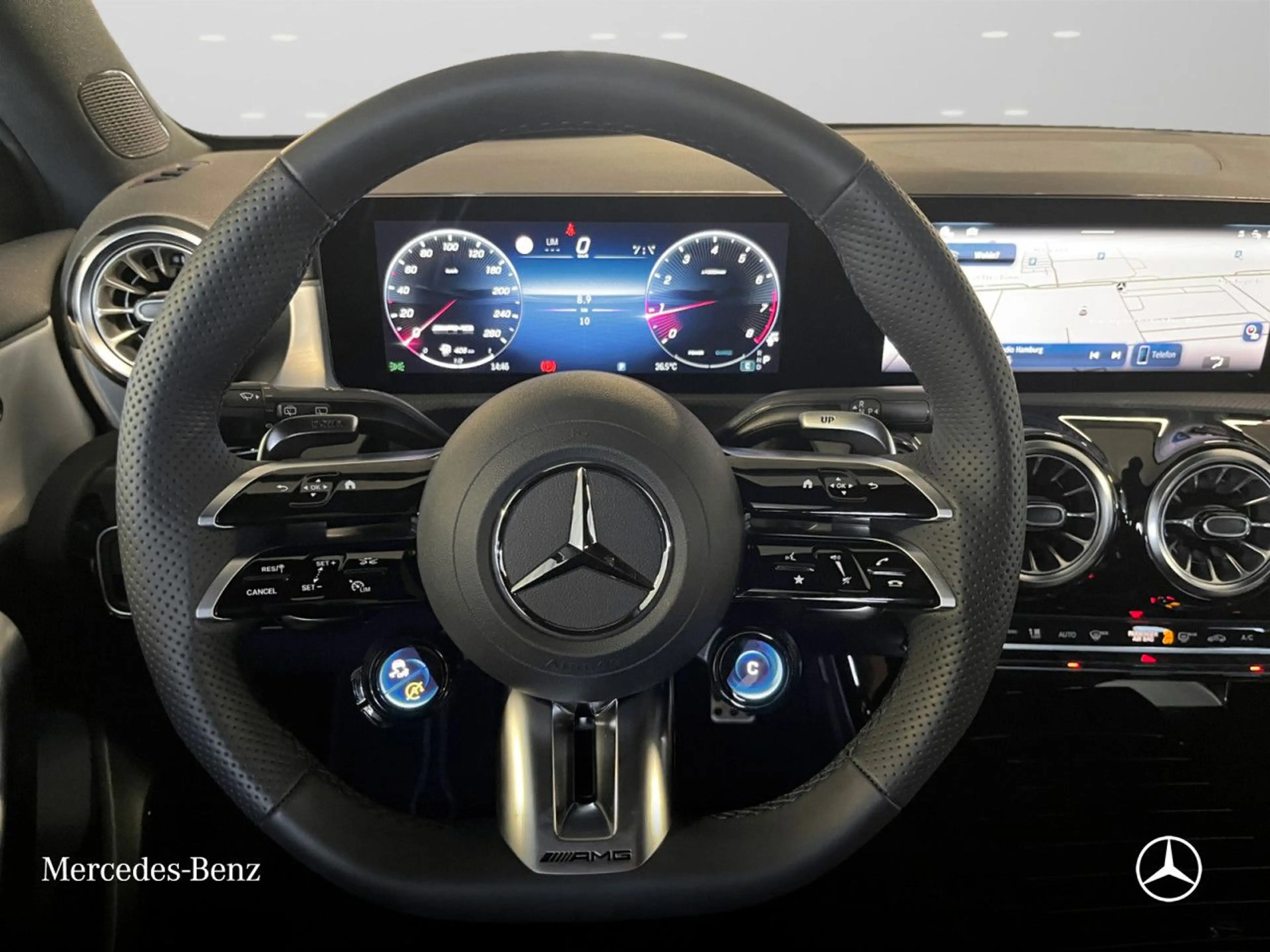 Mercedes-Benz A 35 AMG A 35 4M Kompakt AMG+AHK+MULTIBEAM+STHZG+KAMERA+8G — photo 11