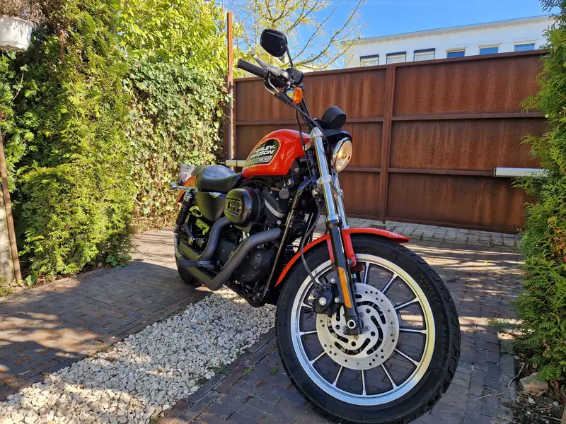 Harley-Davidson SPORTSTER 883