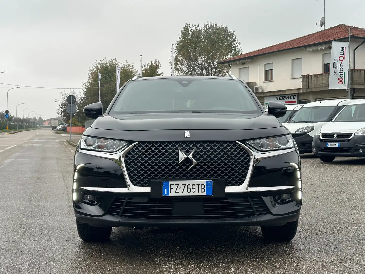 DS Automobiles DS 7 Crossback 1.5 bluehdi Grand Chic 130cv auto Nero - 2