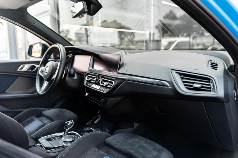 BMW 135 1-serie M135i xDrive High Executive Pano HUD HK Vo — photo 19