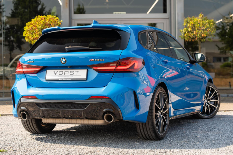 BMW 135 1-serie M135i xDrive High Executive Pano HUD HK Vo — photo 6