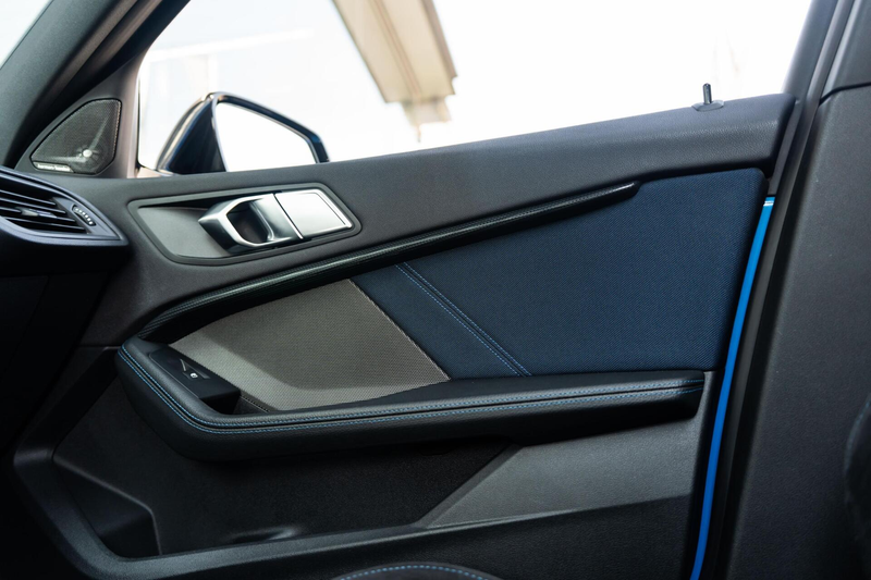 BMW 135 1-serie M135i xDrive High Executive Pano HUD HK Vo — photo 45