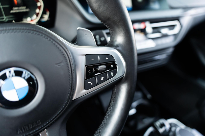 BMW 135 1-serie M135i xDrive High Executive Pano HUD HK Vo — photo 21