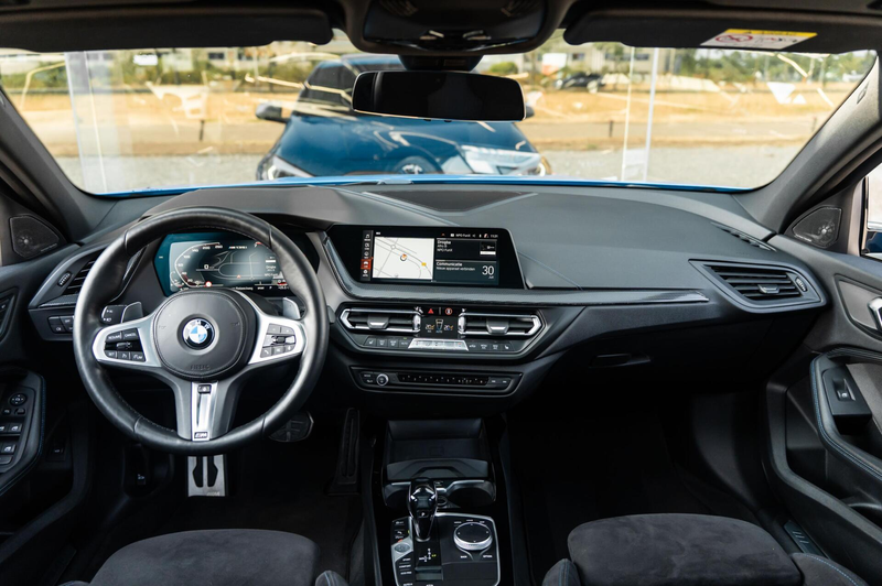 BMW 135 1-serie M135i xDrive High Executive Pano HUD HK Vo — photo 15