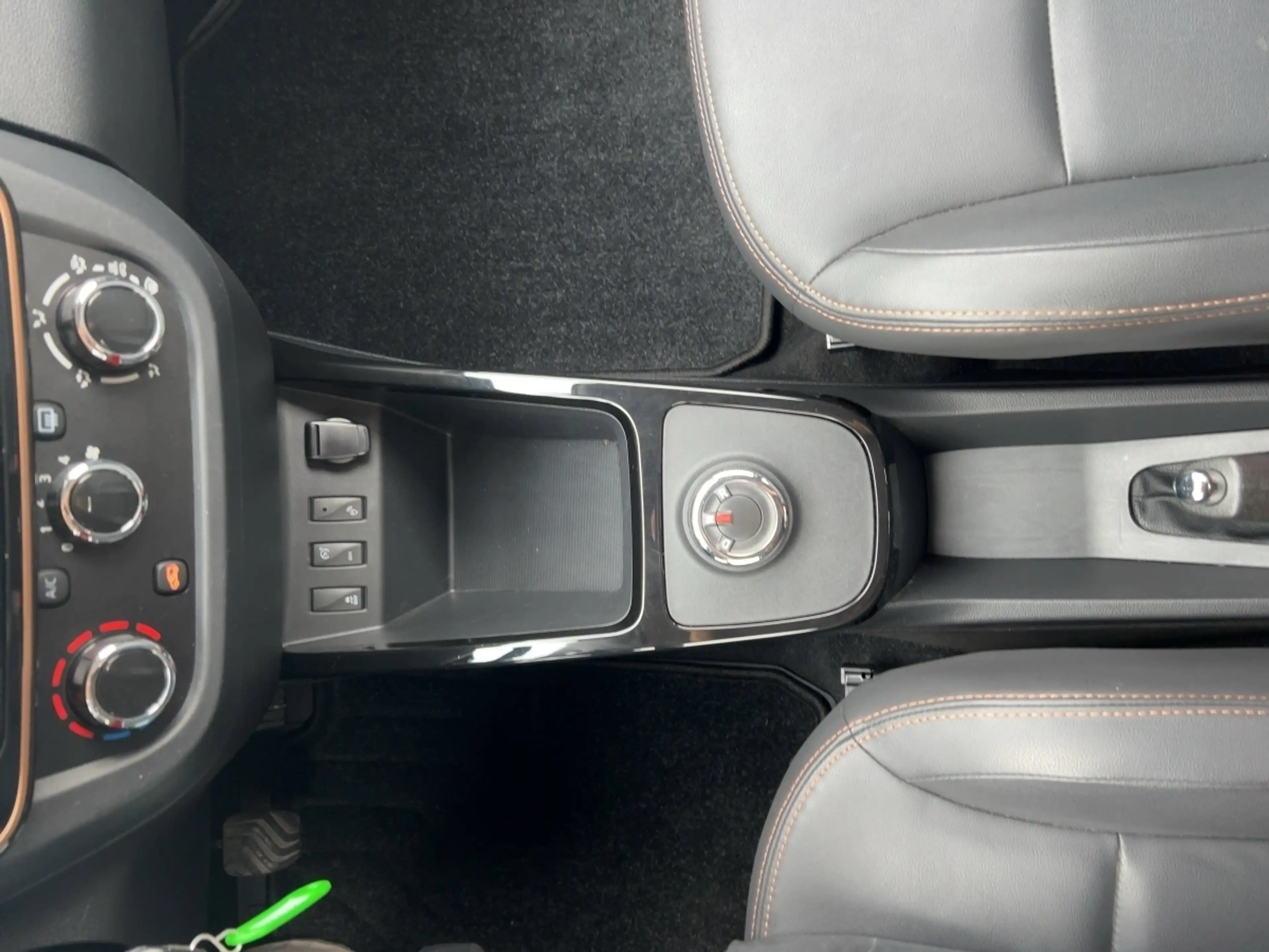 Dacia Spring ELECTRIC 65 EXTREME AUTOMATIK — photo 13