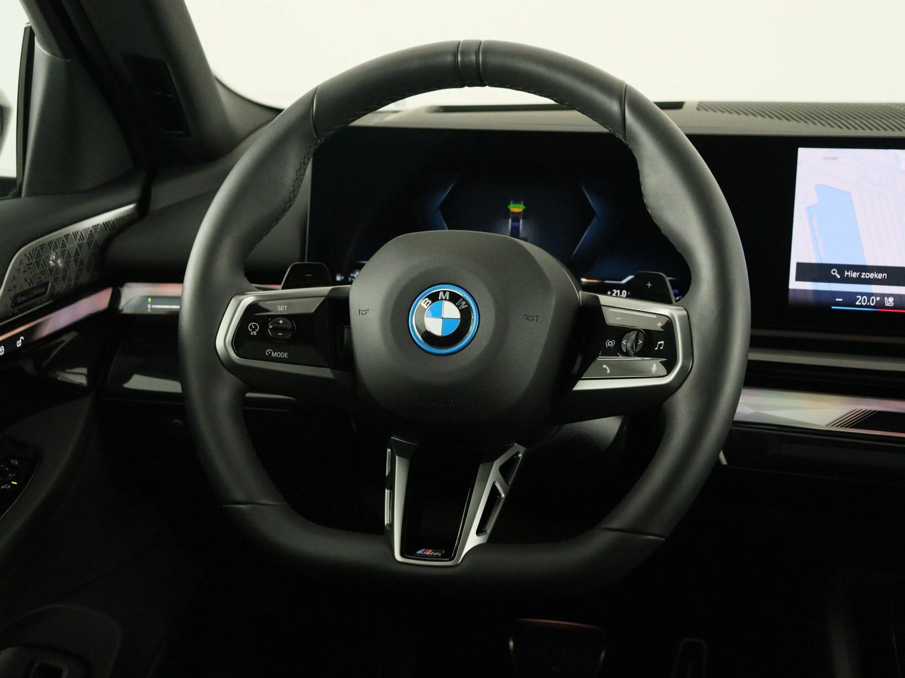 BMW 550 5 Serie Touring 550e xDrive — photo 2