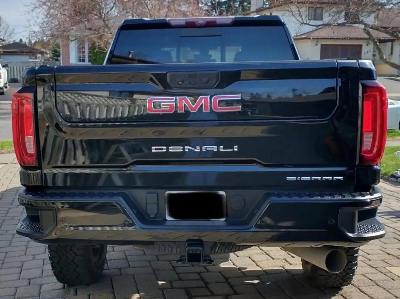 GMC Sierra 3500HD снимка GMC Sierra 3500HD