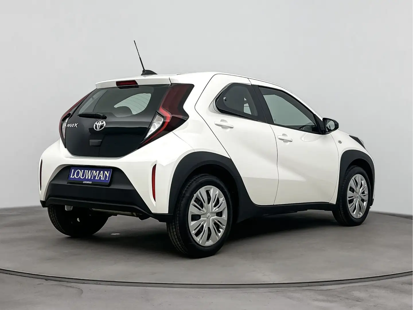 Toyota Aygo X 1.0 VVT-i MT Play *DEMO* | Apple Carplay -/ Androi Bianco - 2