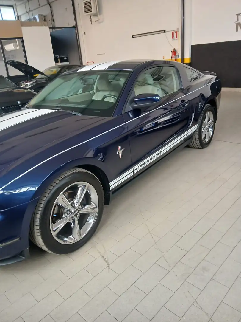 Ford Mustang Blu/Azzurro - 1