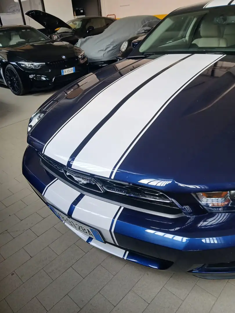 Ford Mustang Blu/Azzurro - 2