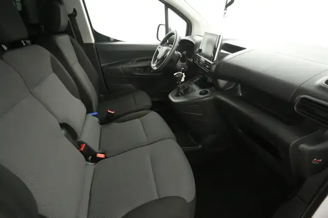 Opel Combo view 20