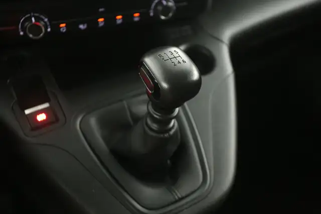 Opel Combo view 18