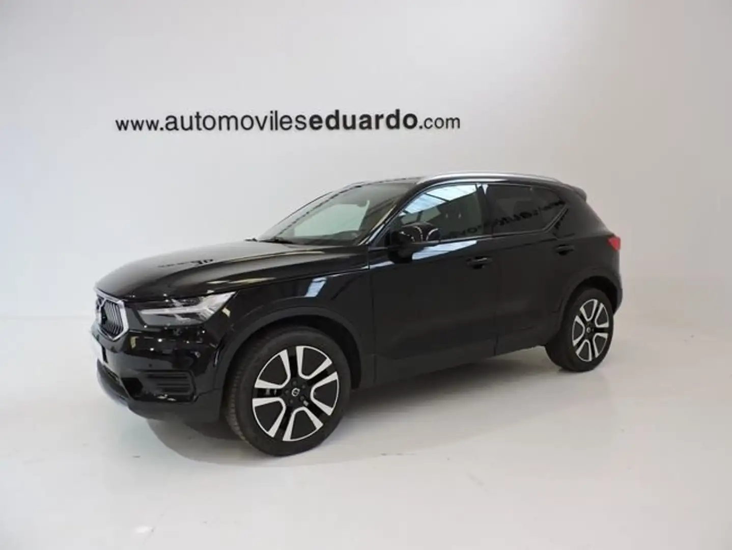 Volvo XC40 Business Plus T3 Aut. Negro - 1