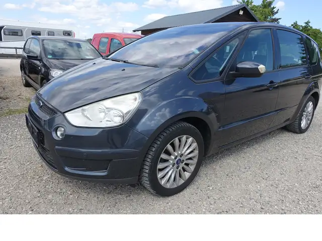 2007 Ford S-Max in Grey for sale