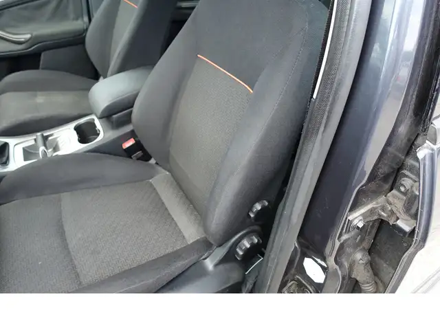 Ford S-Max view 22