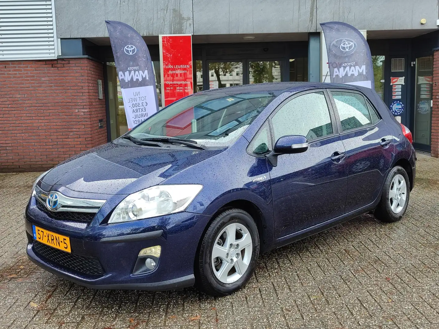 Toyota Auris 1.8 Full Hybrid BUSINESS 1E-EIG 100% DEALERONDERHO Bleu - 1