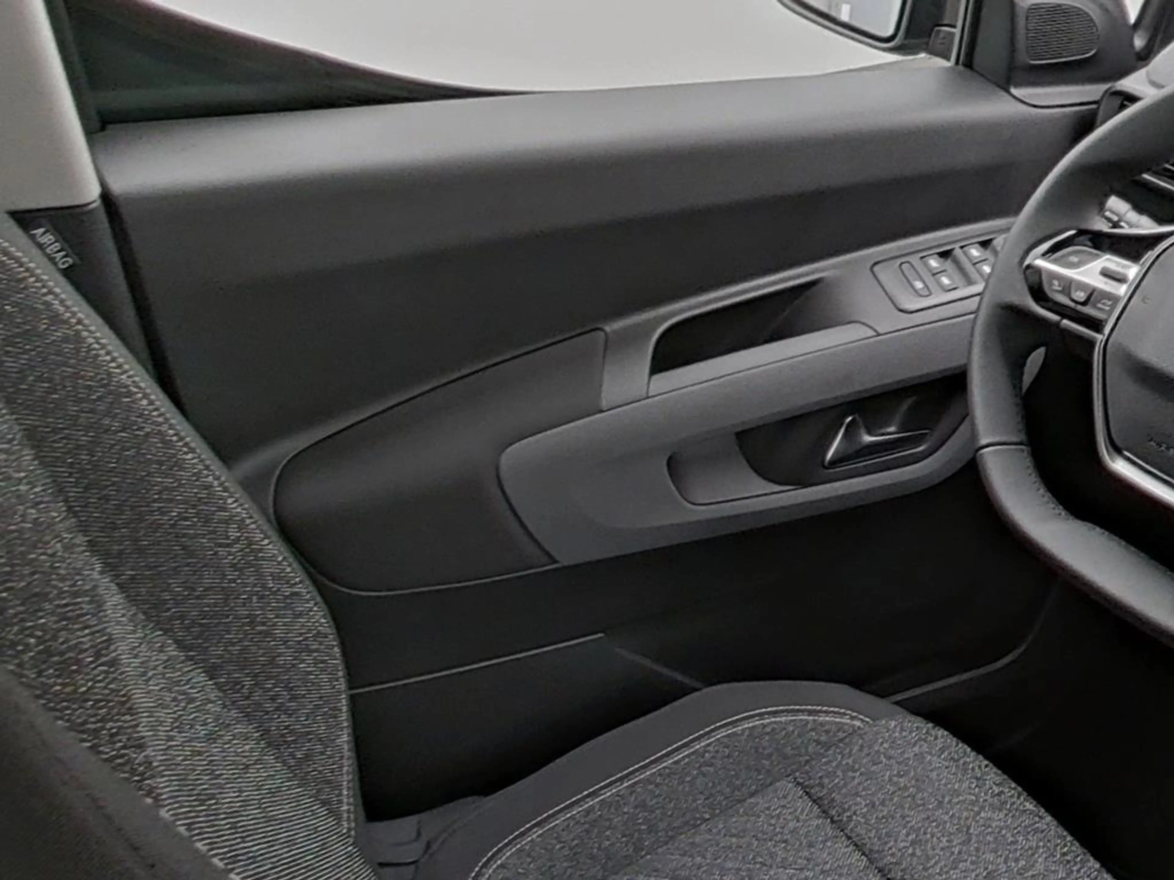 Peugeot Rifter L1 Allure Benziner 110 — photo 14