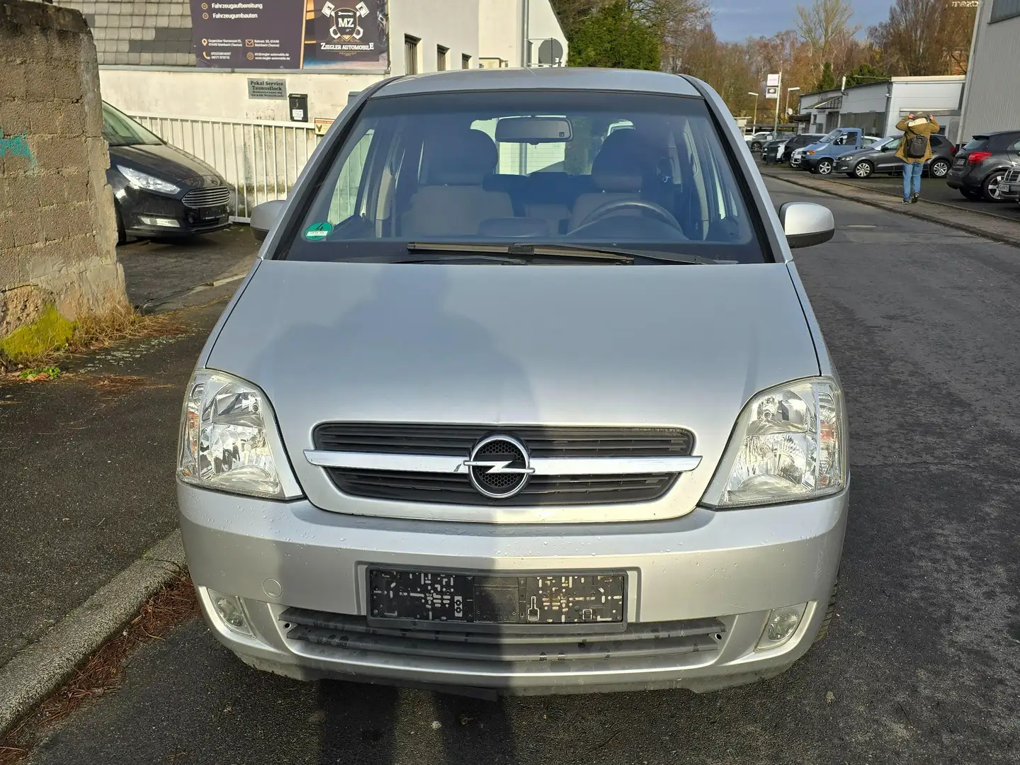 Opel Meriva Meriva 1.6 16V Easytronic Edition Silber - 1
