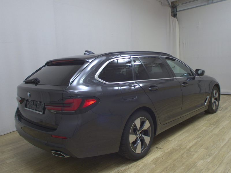 BMW 520 dA Touring Navi LED LC-Pro Leder Kamera — photo 4