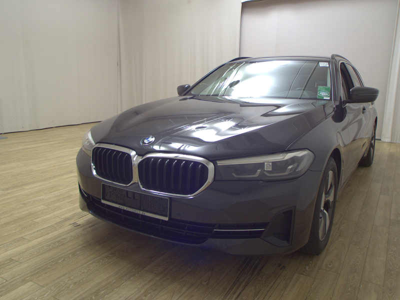 BMW 520 dA Touring Navi LED LC-Pro Leder Kamera — photo 2