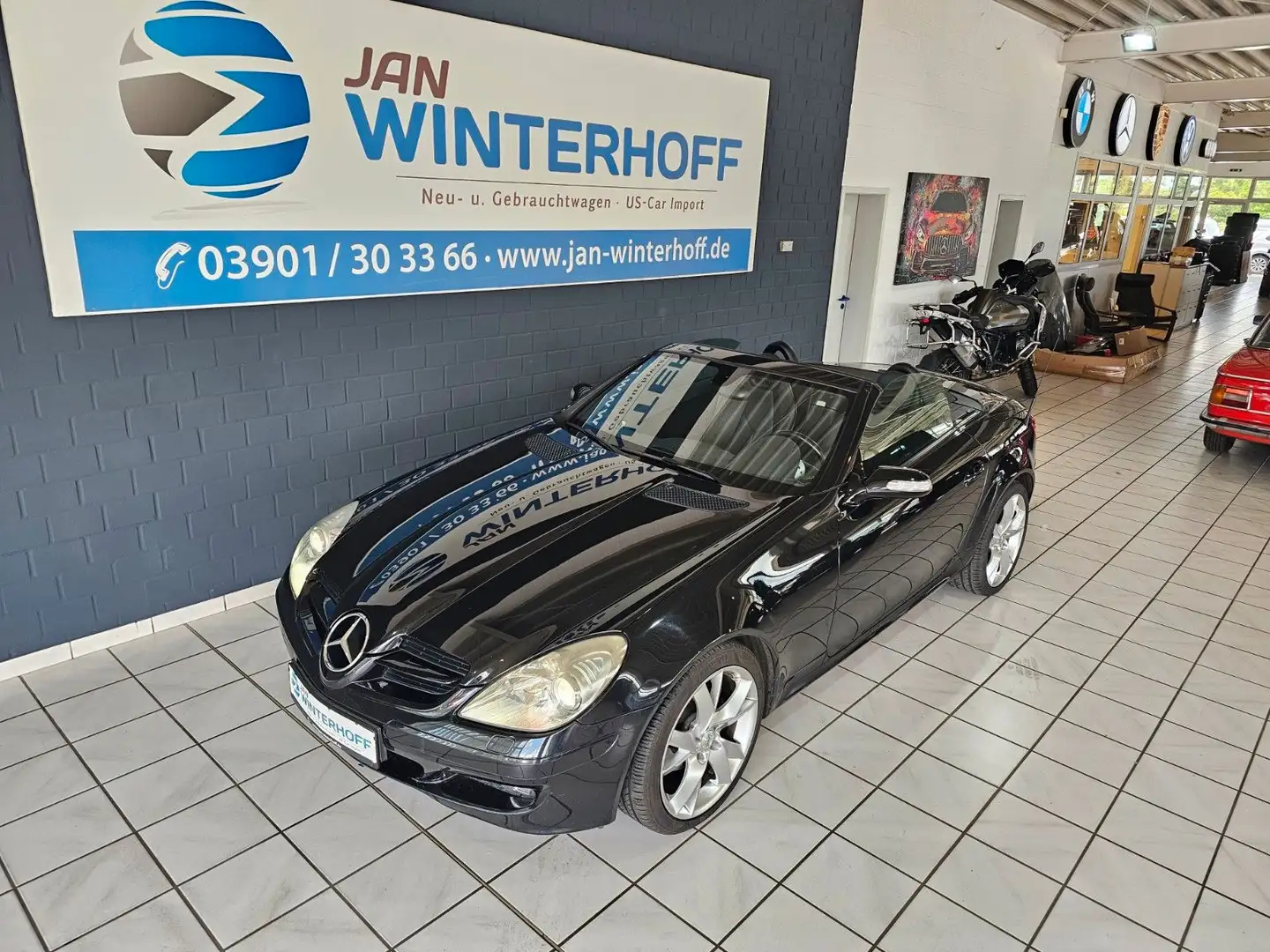 Mercedes-Benz SLK 200 Kompressor XENON LEDER AIRSCARF SHZ TEMP Negro - 1