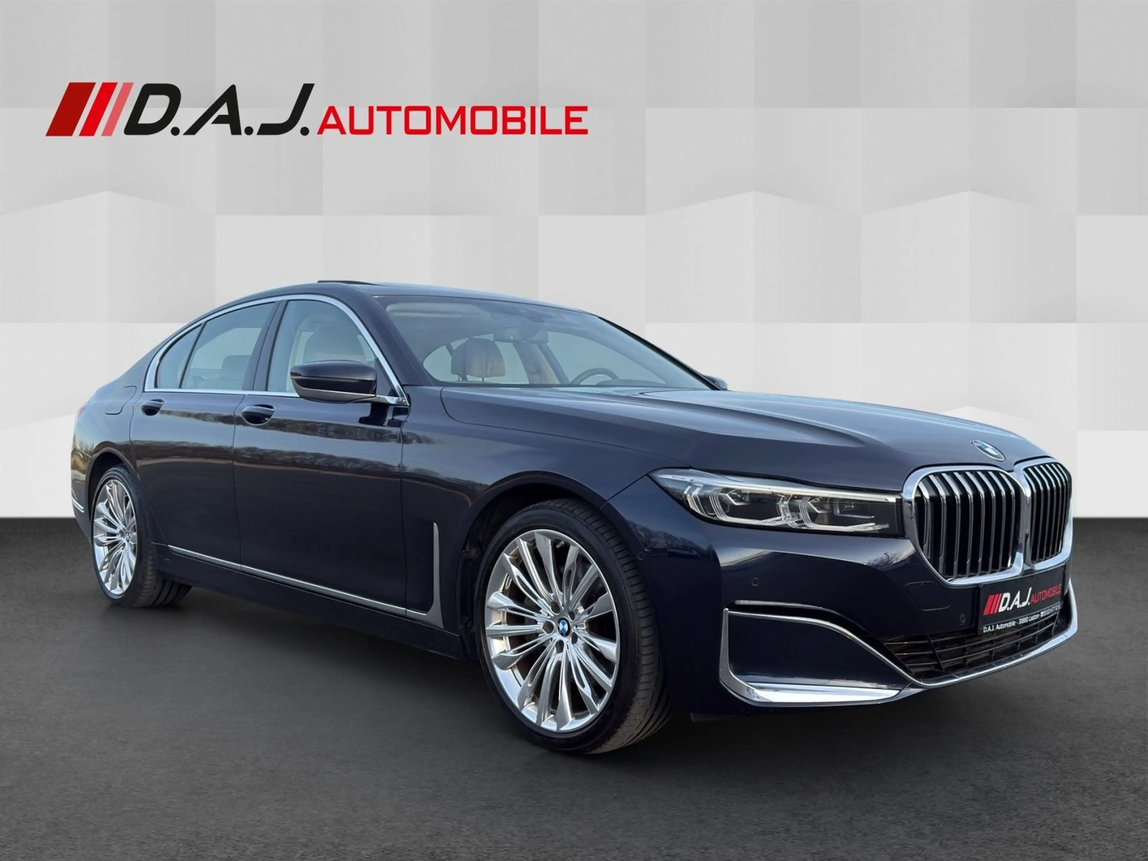 BMW 740 i LCI /1.Hd Harman Kardon Massage HuD SHD 20" — photo 7