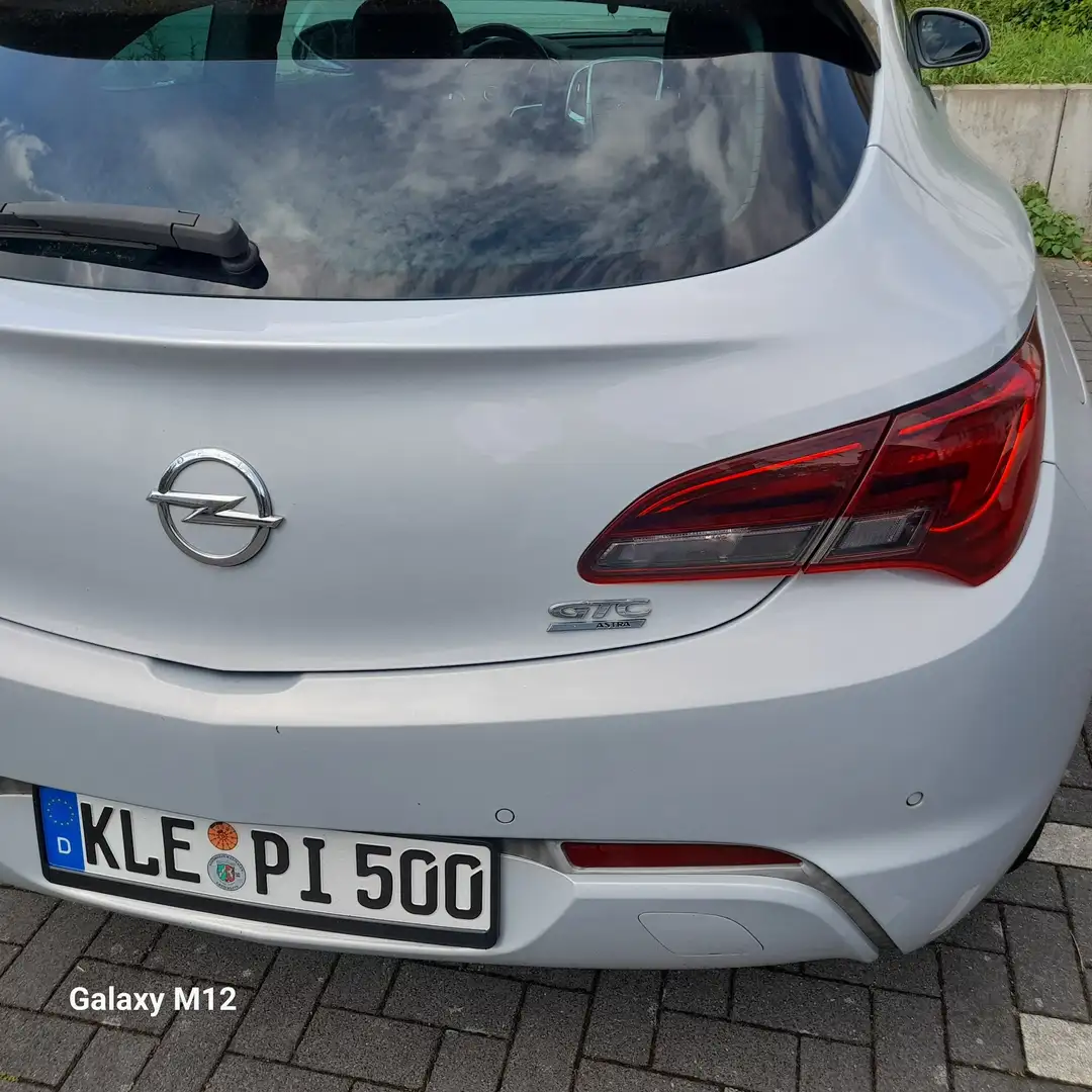 Opel Astra Opel astra j gtc 1.7 disel - 2