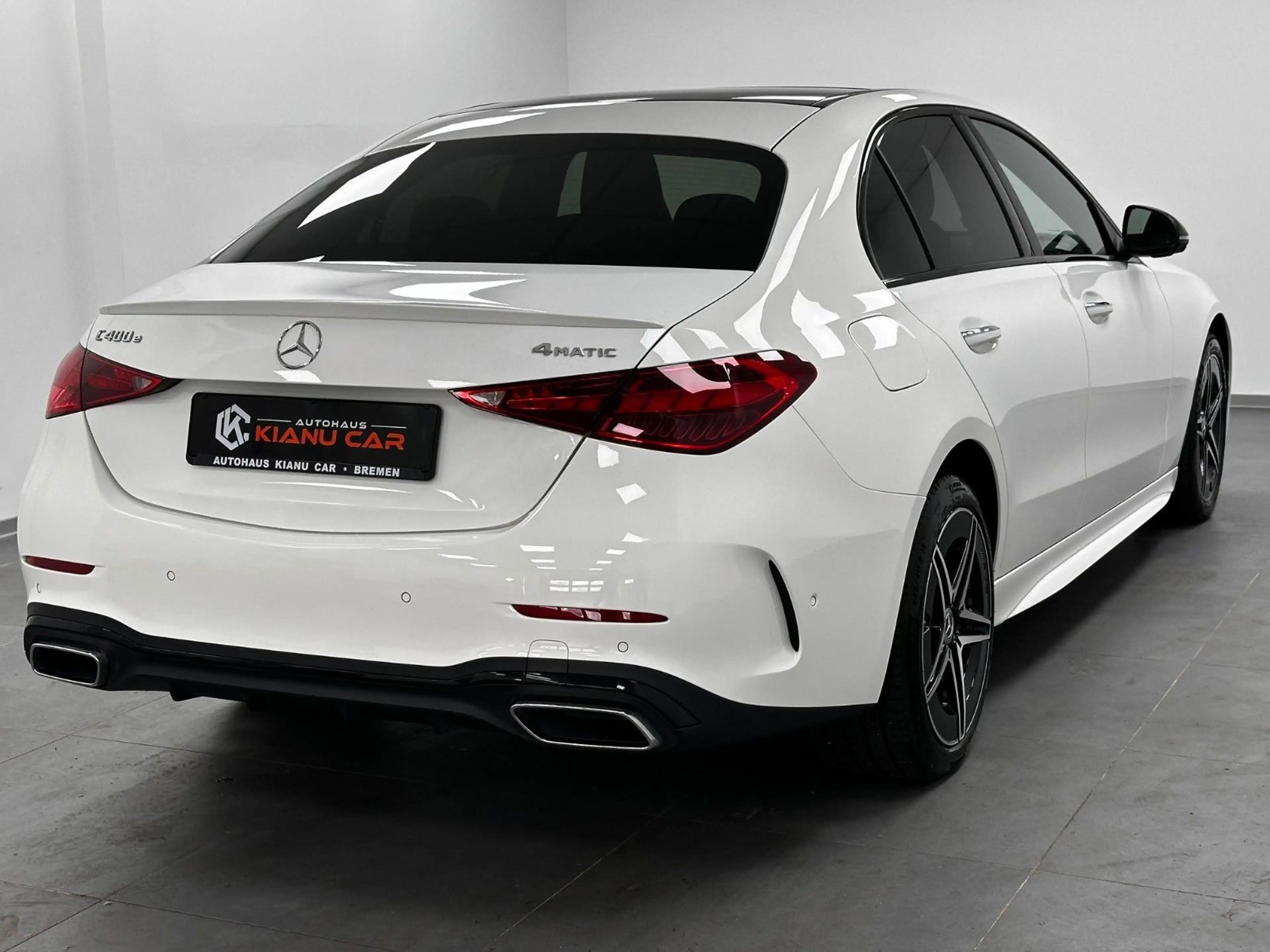 Mercedes-Benz C 400 e 4Matic.AMG PREMIUM.DISTRO.PANO.360°KAM. — photo 2
