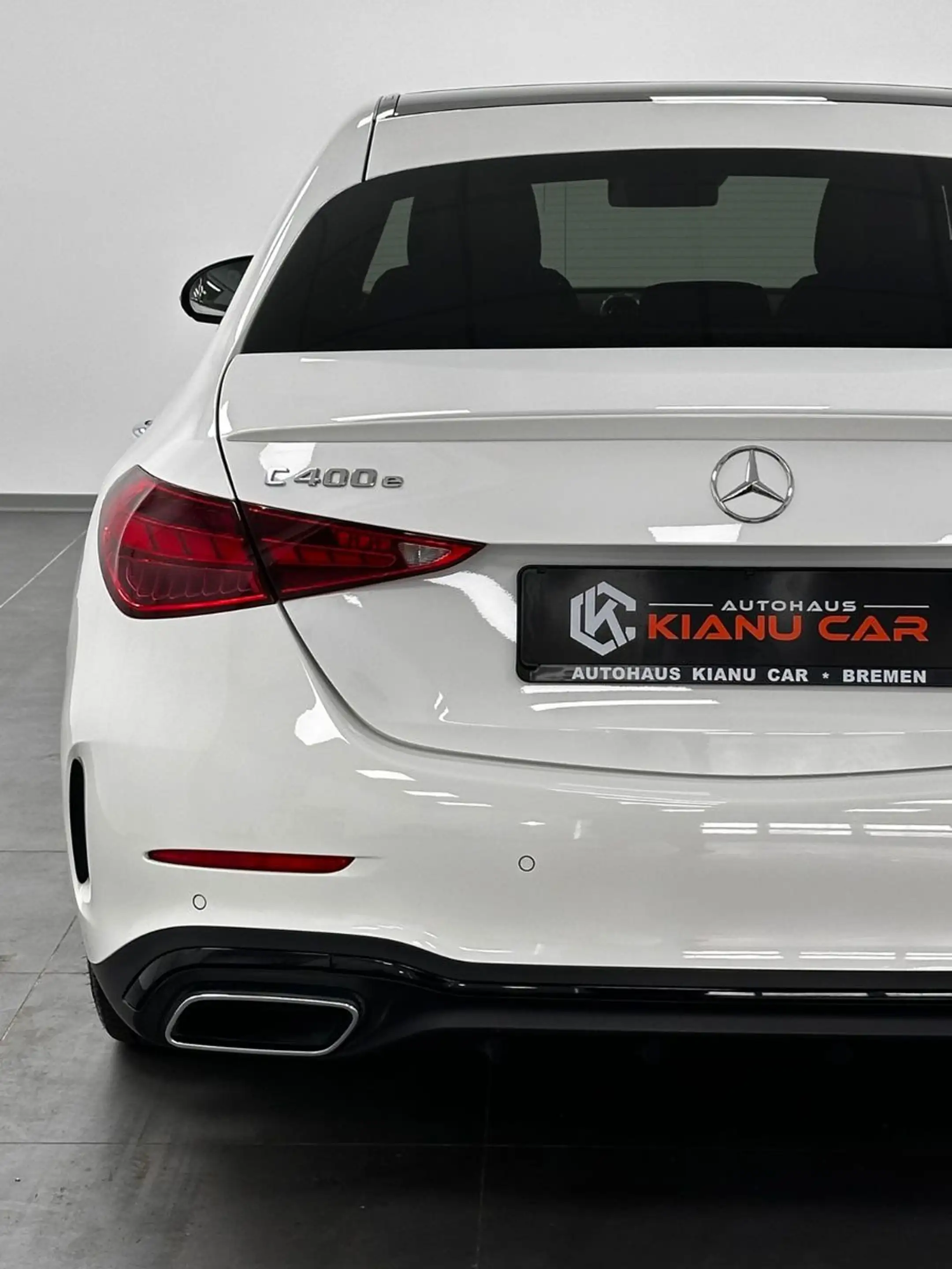 Mercedes-Benz C 400 e 4Matic.AMG PREMIUM.DISTRO.PANO.360°KAM. — photo 4