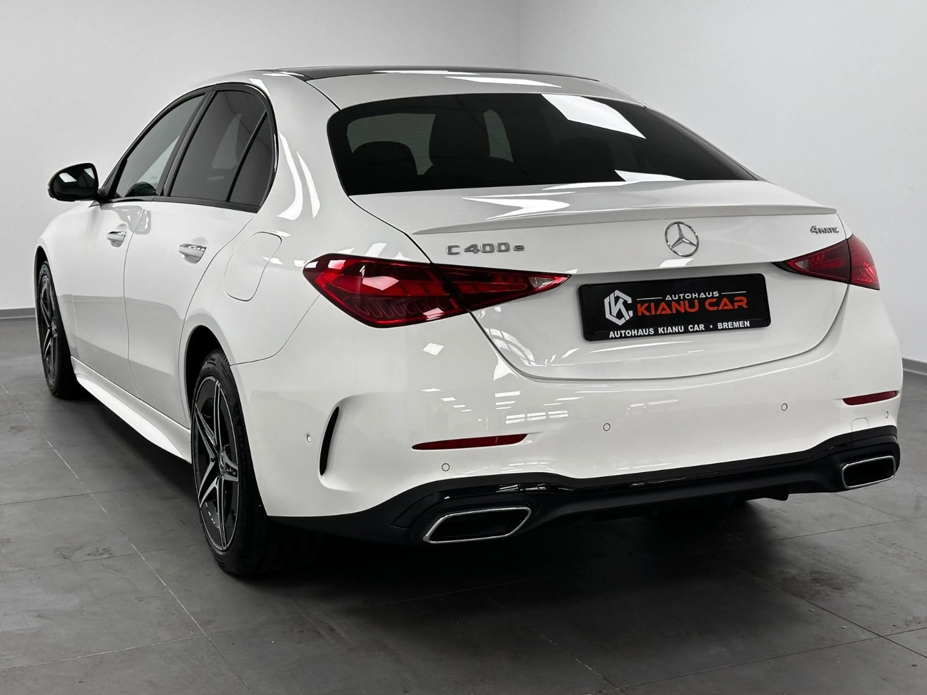 Mercedes-Benz C 400 e 4Matic.AMG PREMIUM.DISTRO.PANO.360°KAM. — photo 3