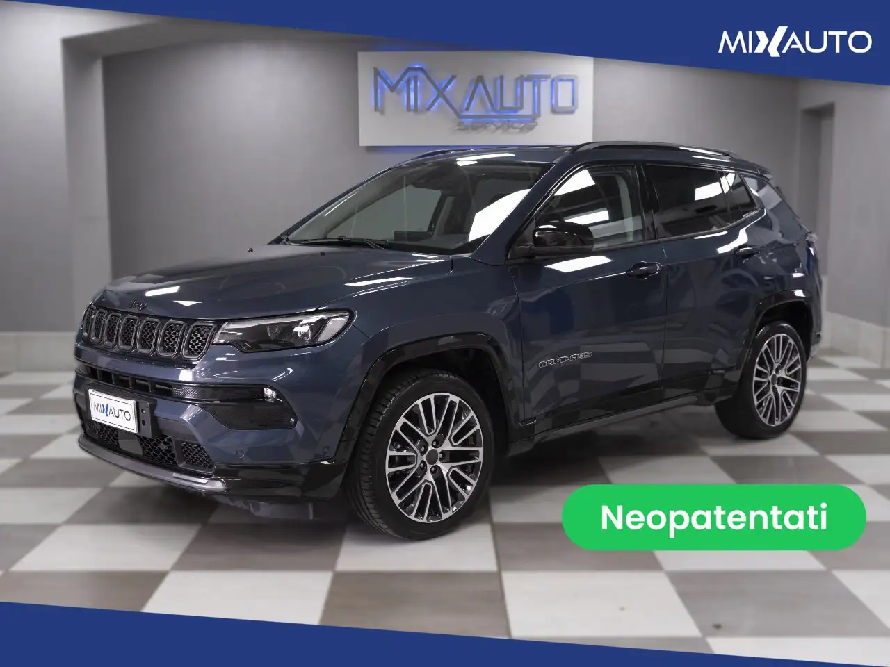 Jeep Compass 1.5 Turbo T4 Summit 130CV BVR7 E-Hybrid — photo 1 of 17