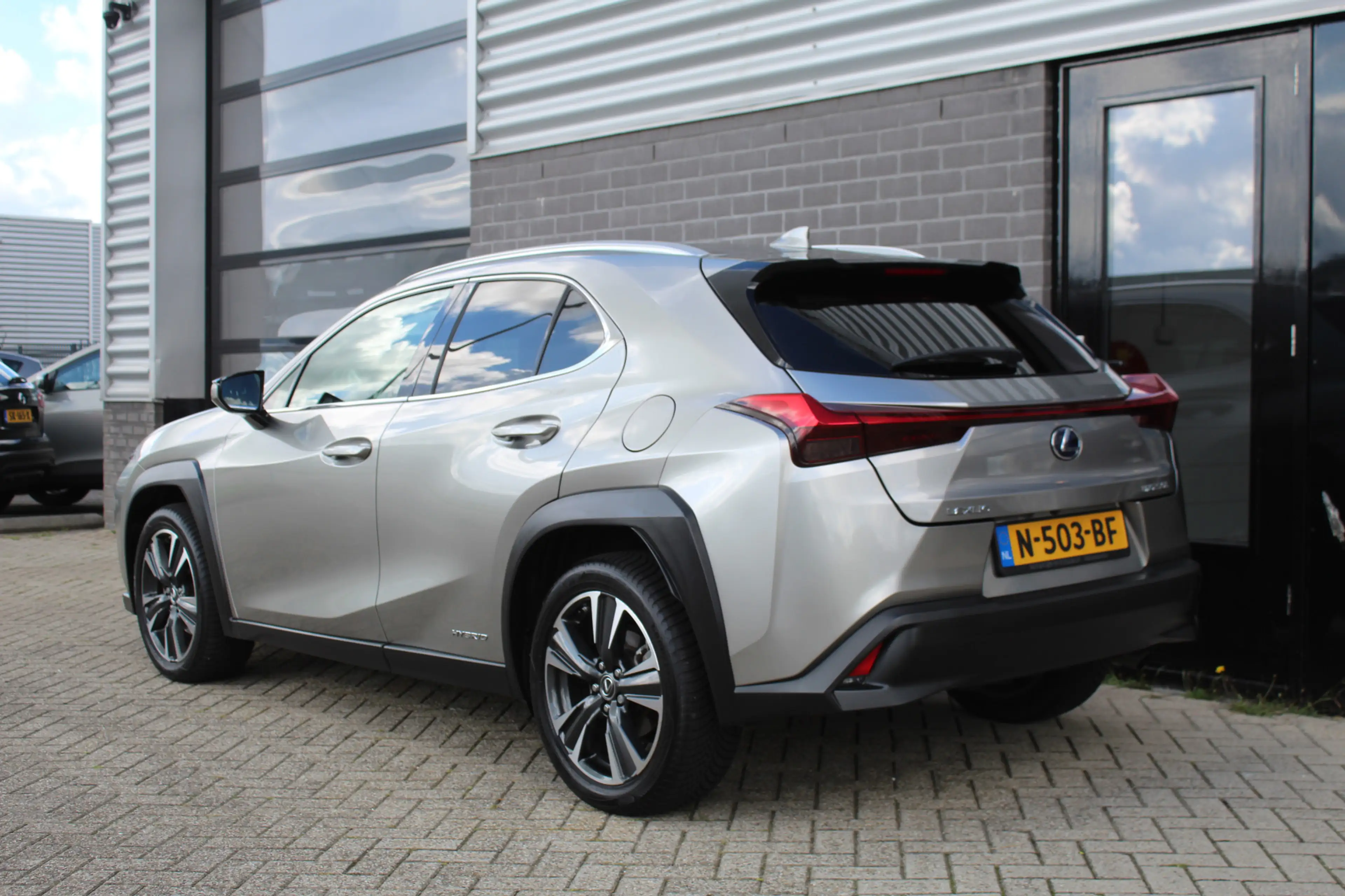 Lexus UX 250h Luxury Line / Carplay / Camera / Leer — photo 7