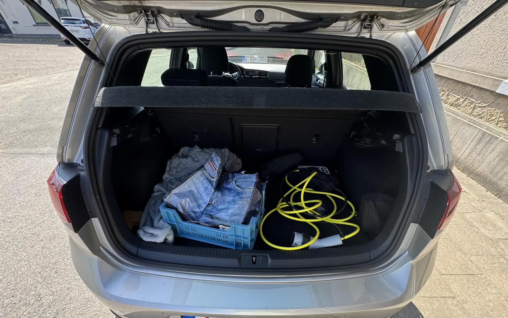 Volkswagen Golf GTE blue emotion - 1