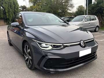 Golf VIII 2020 2.0 tdi R-Line 150cv dsg