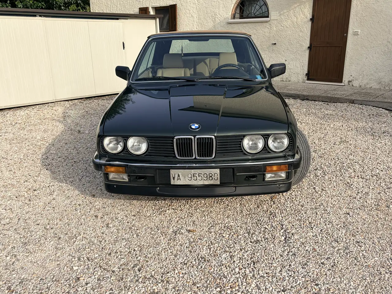 BMW 320i Cabrio, foto 2