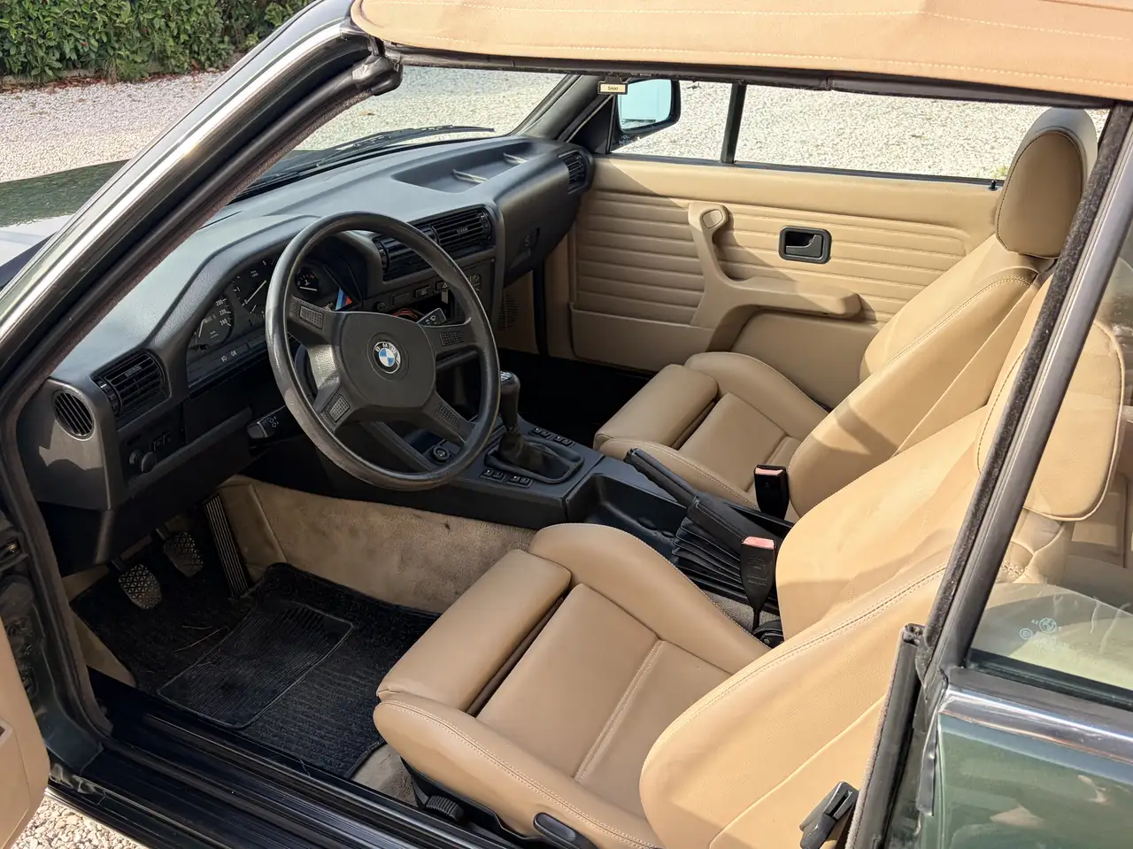BMW 320i Cabrio, foto 6