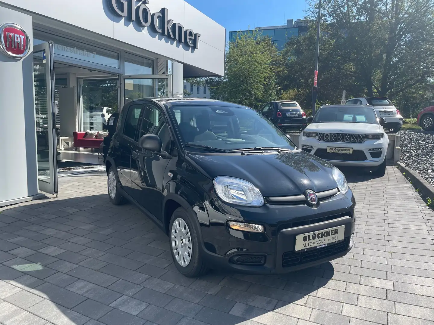 Fiat Panda Hybrid Schwarz - 2