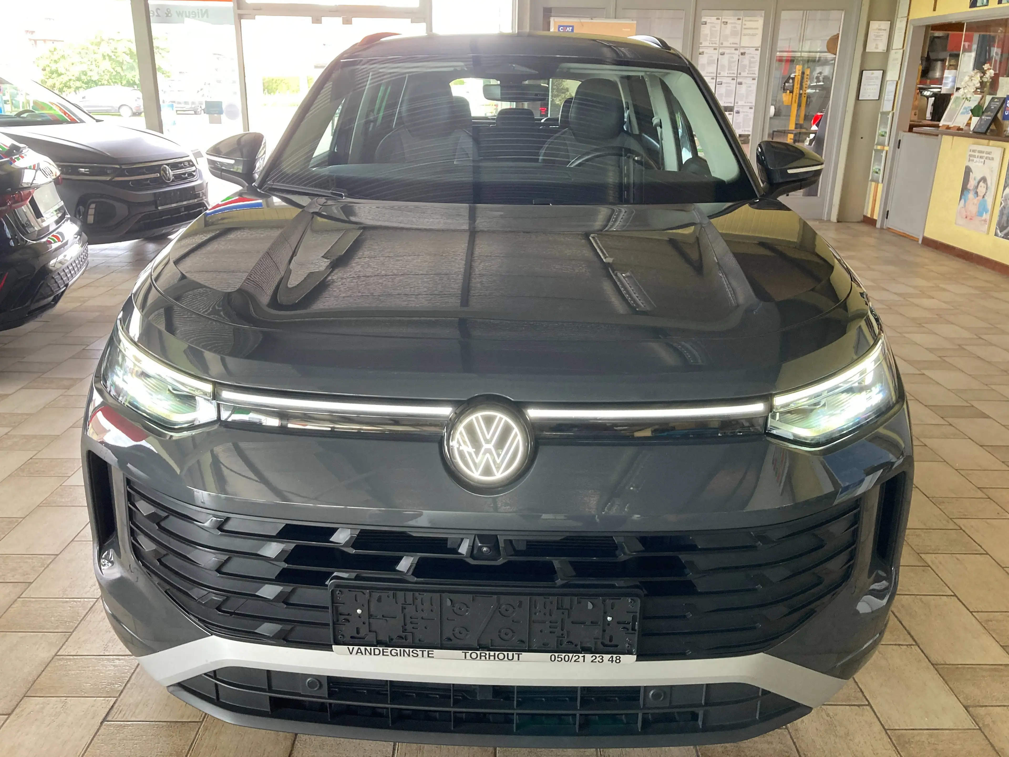 Volkswagen Tayron Tayron 150eTSI -AUTOMAAT - 7 zetel -GPS -Airco 3zone -App -MATRIX -Cam 360° -Trekhk — photo 11