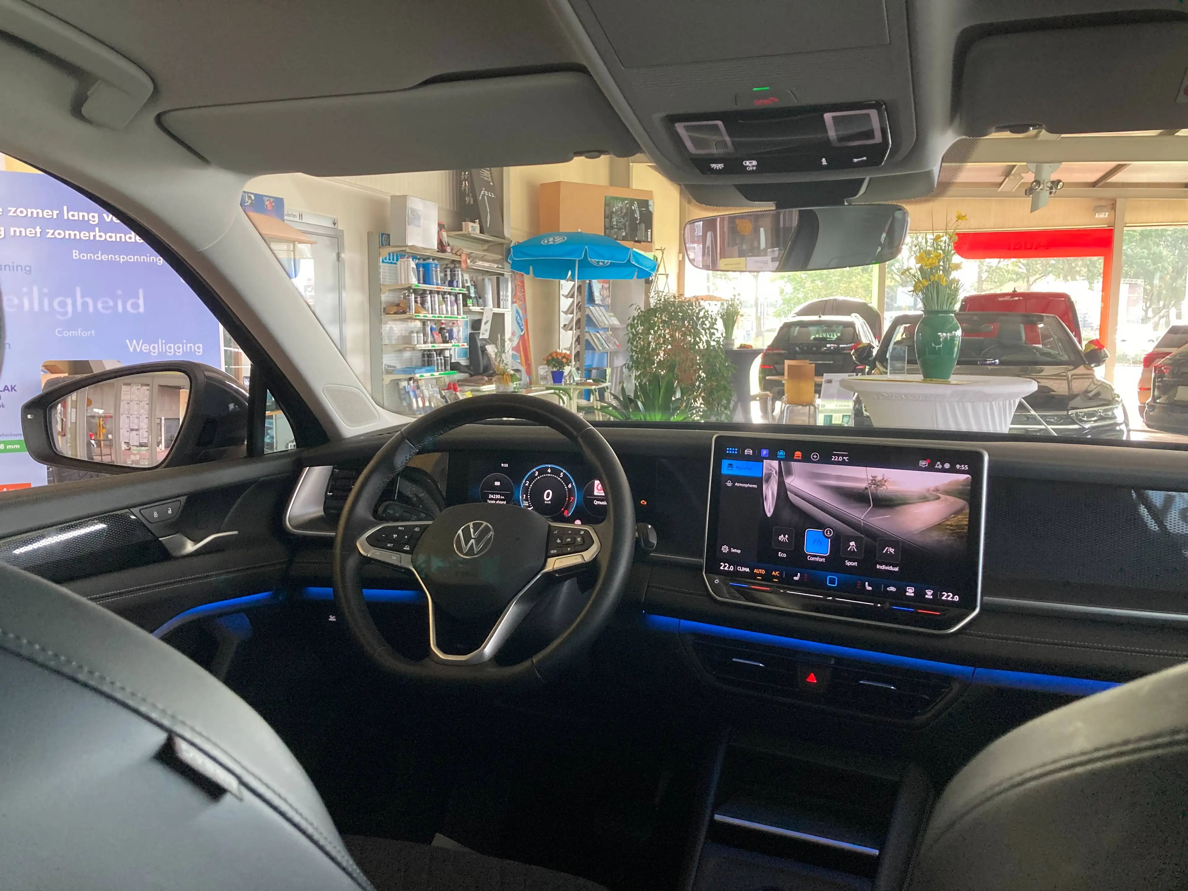 Volkswagen Tayron Tayron 150eTSI -AUTOMAAT - 7 zetel -GPS -Airco 3zone -App -MATRIX -Cam 360° -Trekhk — photo 15