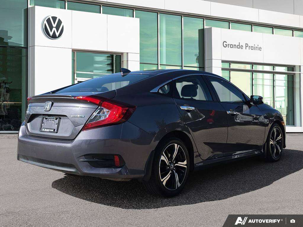 2017 Honda Civic Touring | SUNROOF | LEATHER HEATED SEATS | REMOTE — снимка 1