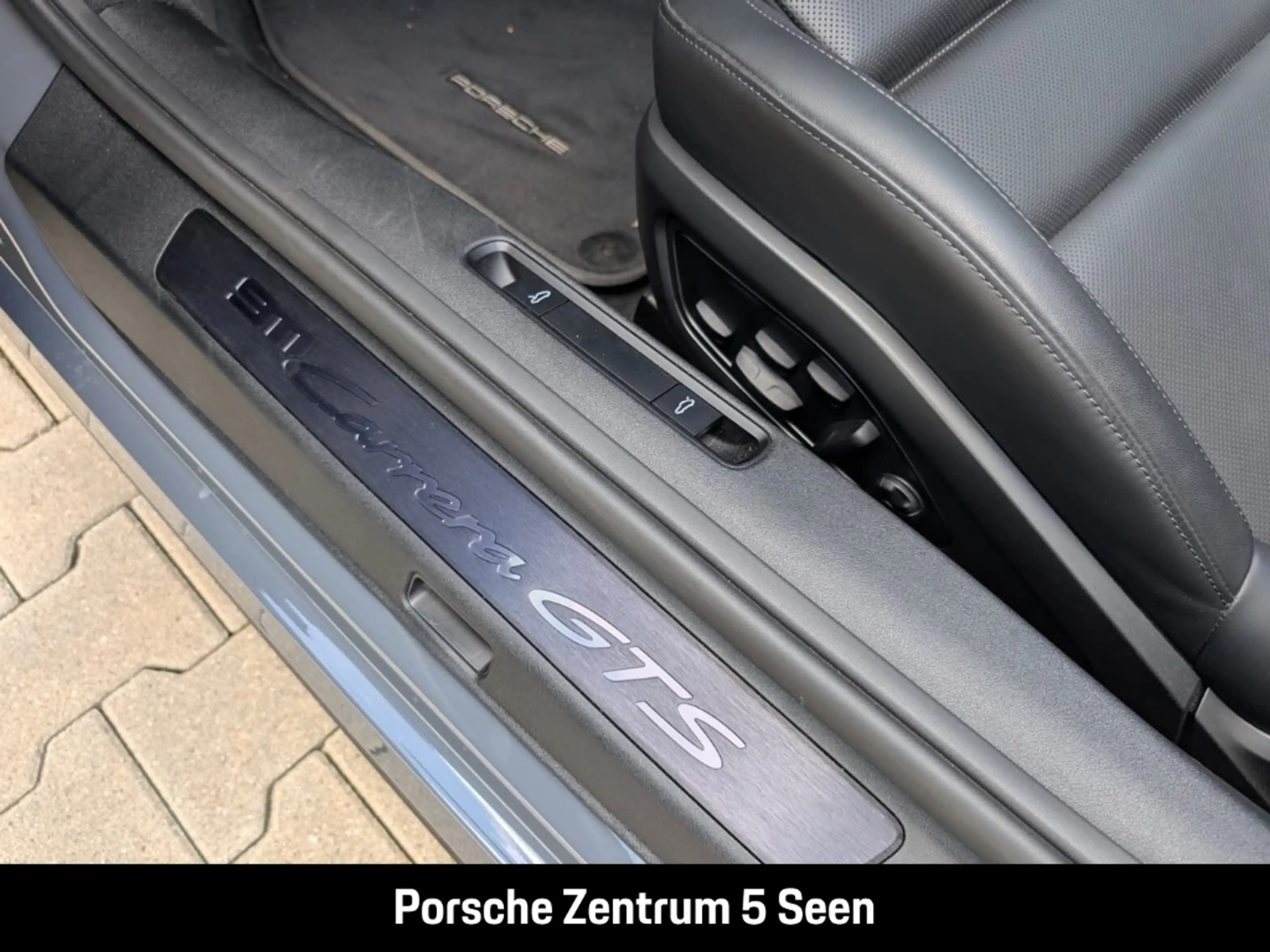 Porsche 992 -2 (911) Carrera GTS Cabriolet — photo 18