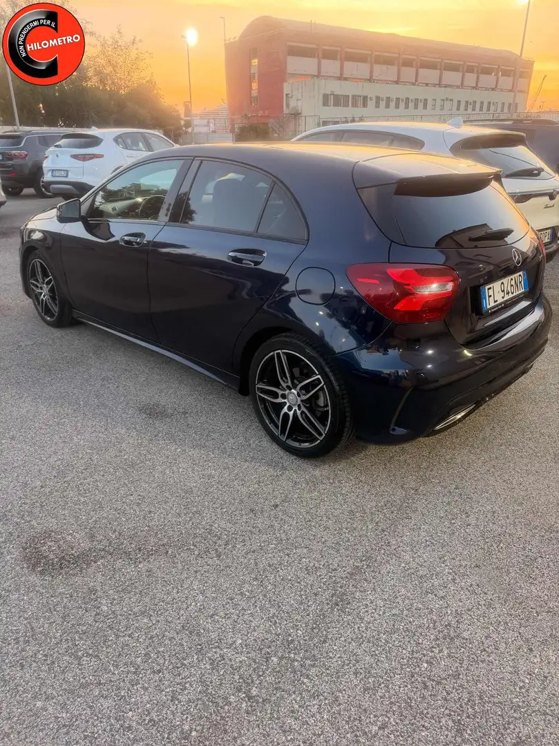 Mercedes-Benz A 180 d Automatic Premium Blu/Azzurro - 2