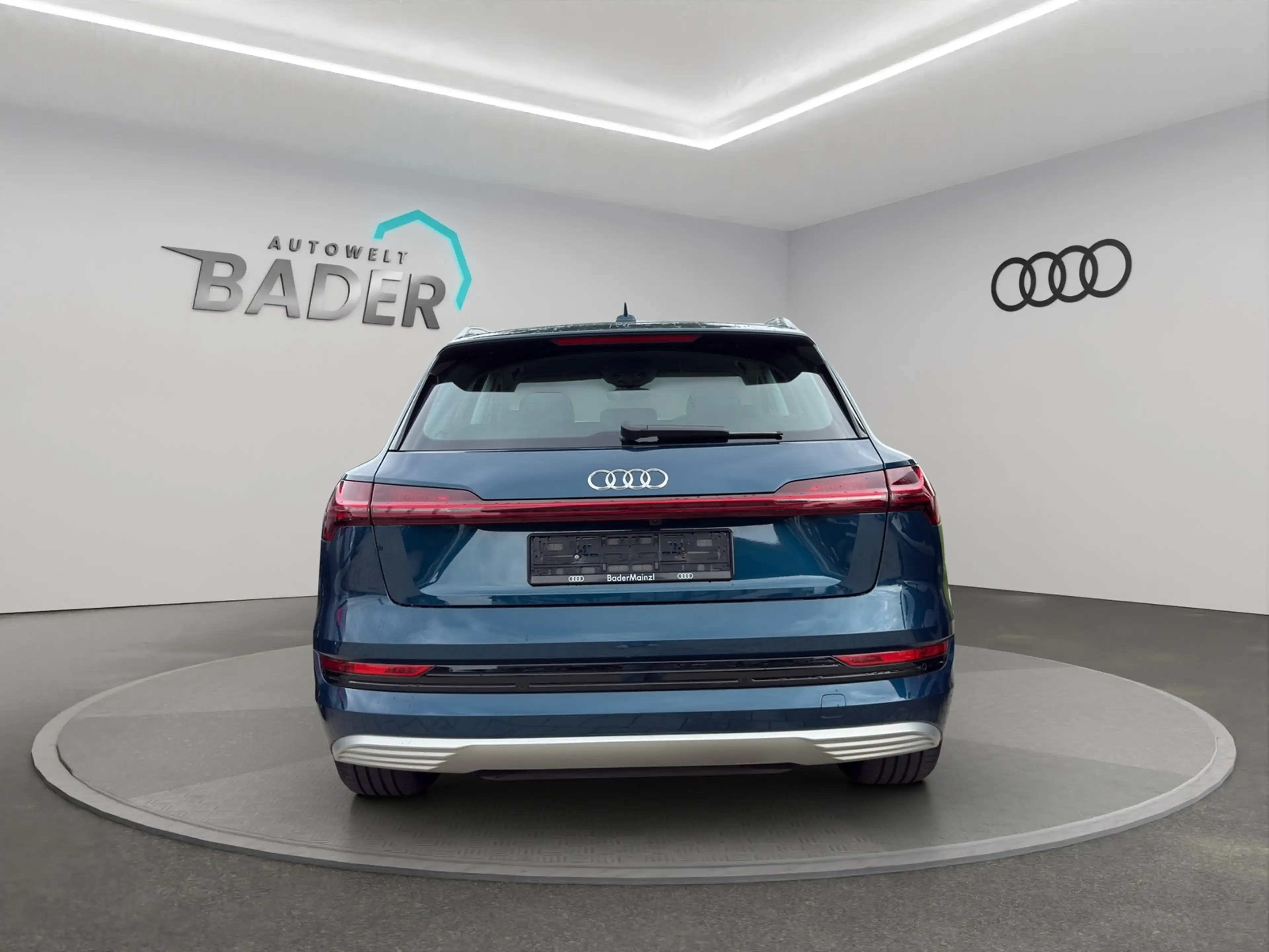Audi e-tron advanced 55 quattro 300 advanced — photo 4