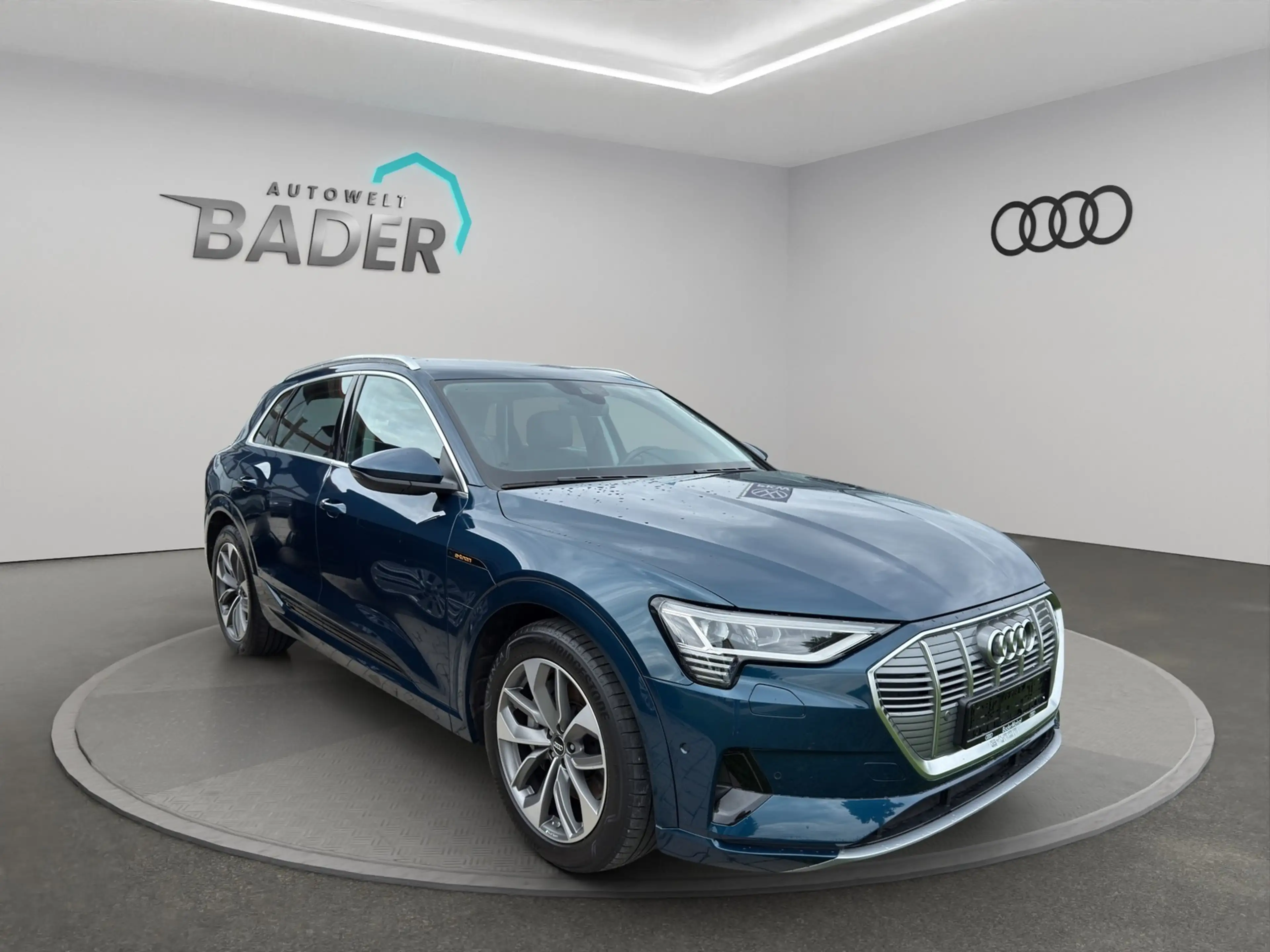 Audi e-tron advanced 55 quattro 300 advanced — photo 6