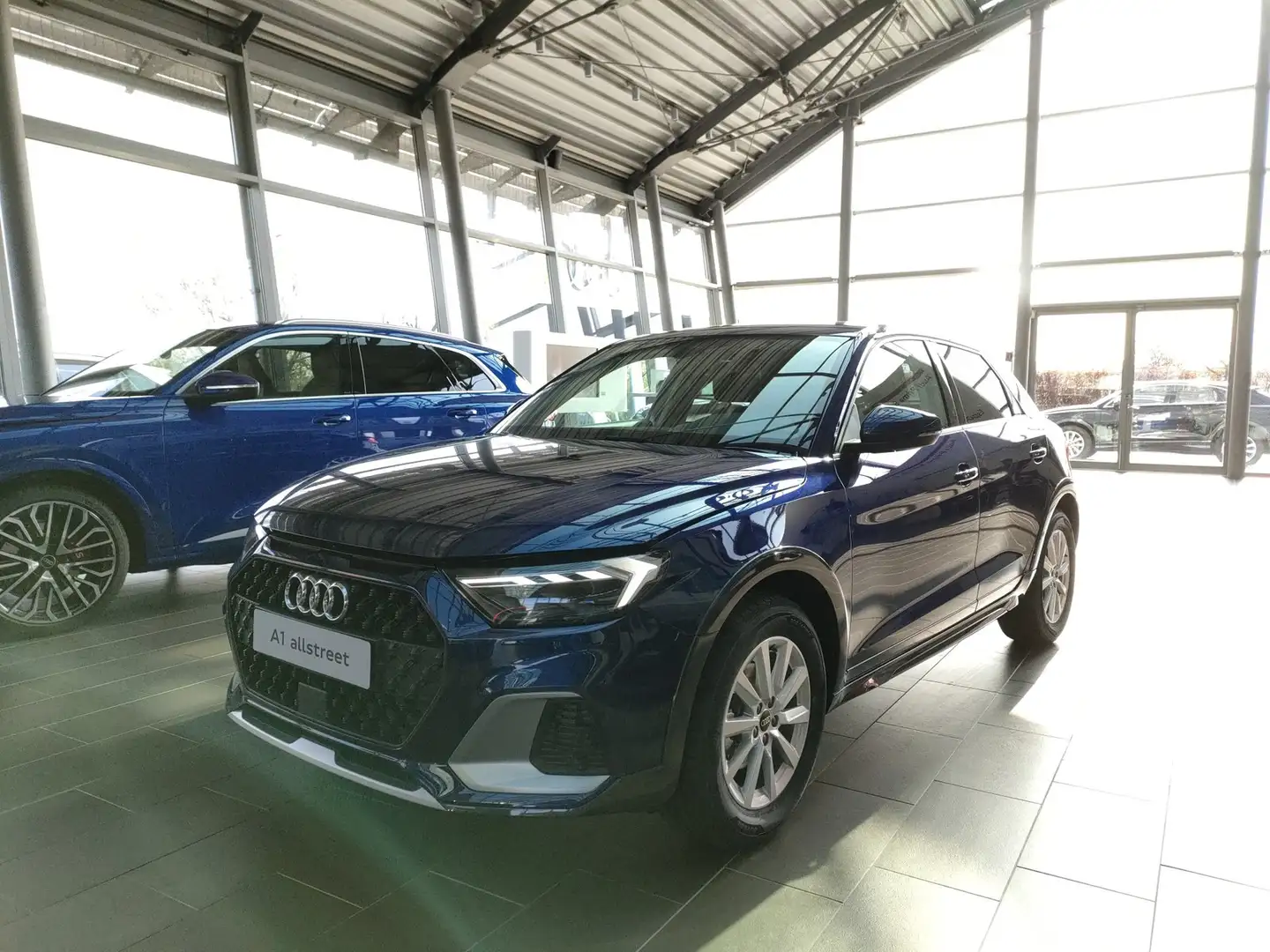 Audi A1 allstreet 30 1.0 tfsi 116cv business s tronic Blu/Azzurro - 1