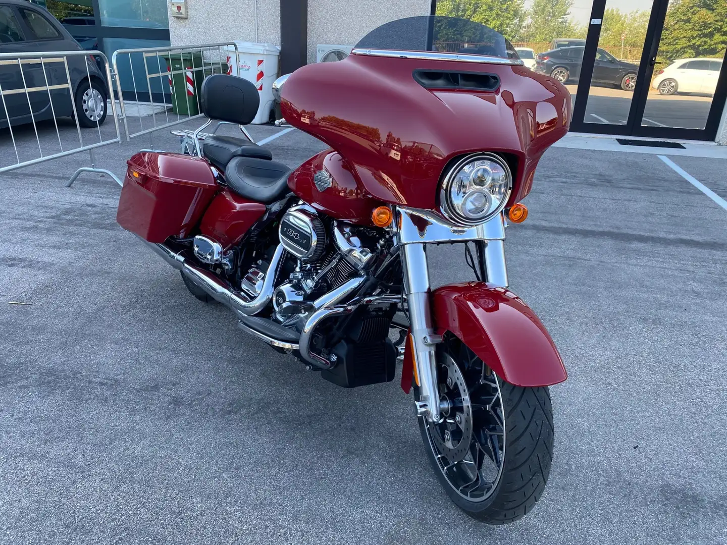 Harley-Davidson Street Glide Rosso - 1